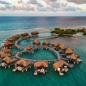 5* Semesteranläggning (resort) Sandals Royal Caribbean All Inclusive & Private Island - Couples Only